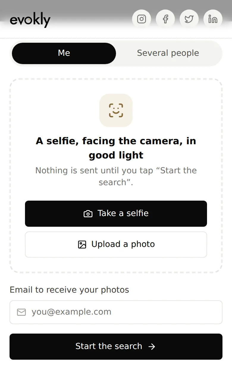 The selfie screen: Me or Several people, Take a selfie, email and Start the search