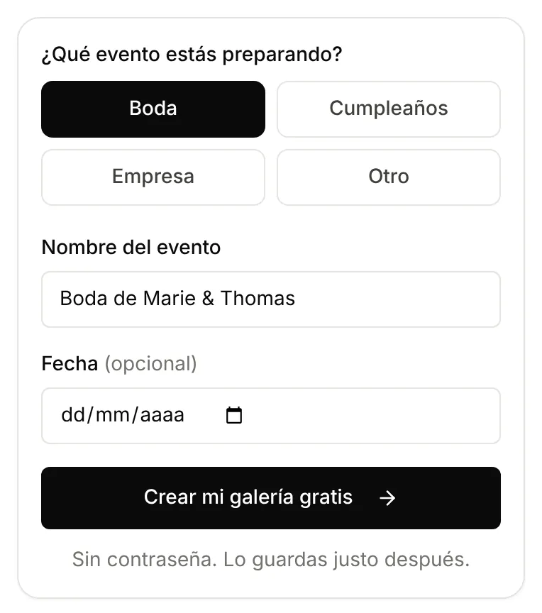 Formulario de la página de inicio en el teléfono: tipo Boda elegido, nombre «Boda de Marie & Thomas», fecha opcional y botón Crear mi galería gratis